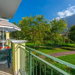 2* Aparthotel Budget Village - Porto Letizia